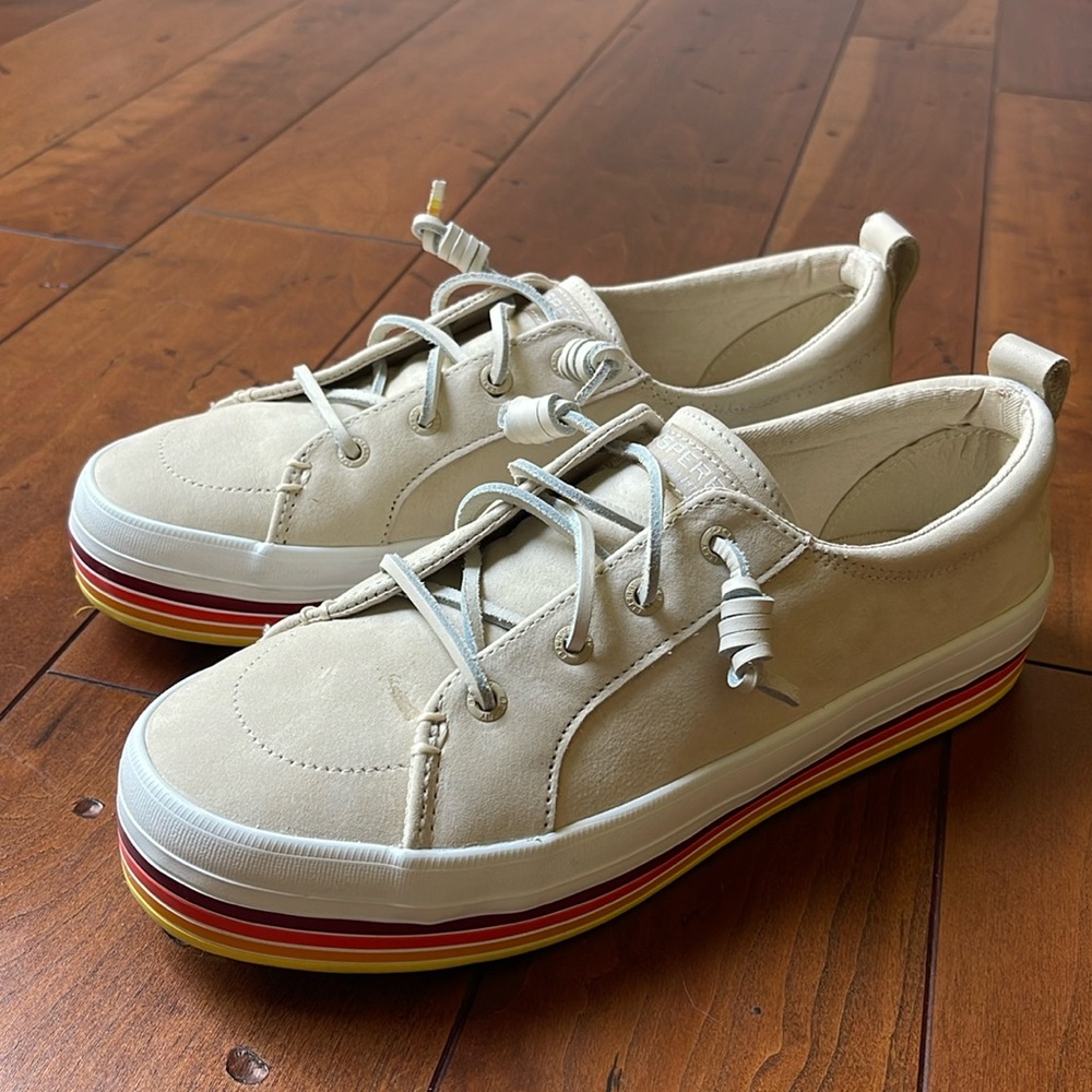 Sperry Women's Crest Vibe Platform Sneaker